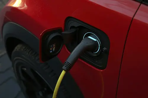 Fenomena Kenderaan Elektrik: Bagaimana adaptasi kereta mesra alam ini mengubah landskap pengangkutan di bandar raya