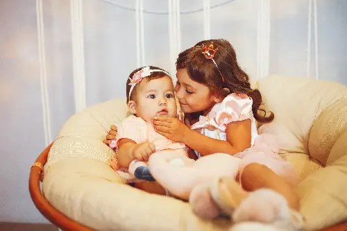 Building a bond between siblings starts with deep conversations during pregnancy.