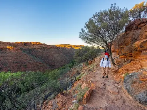 kakadu national park & kings canyon