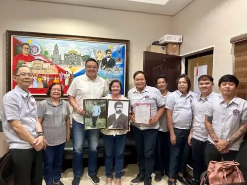 Photographs of Philippine heroes on display in a California museum 