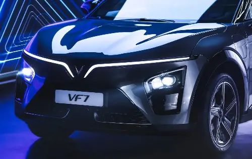 VinFast VF 7